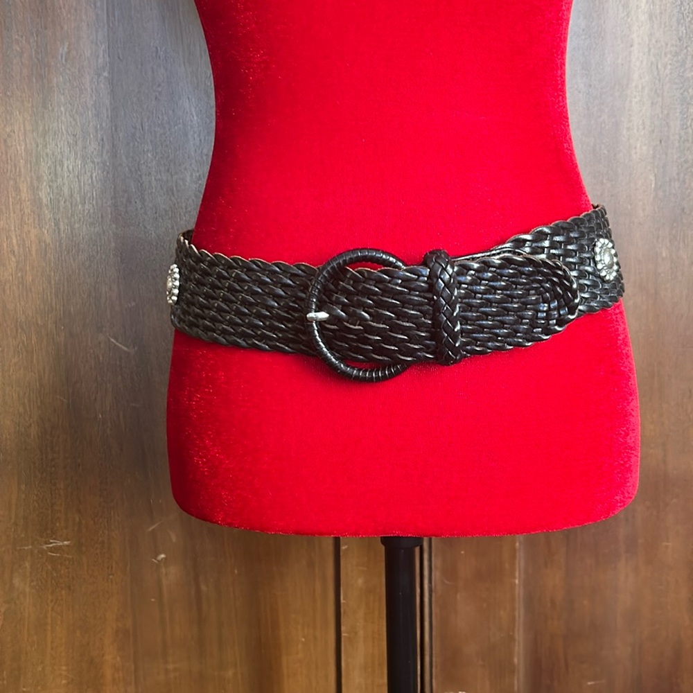 Woven Black Leather Belt with Conchos M/L - Picture 11 of 11